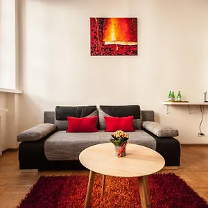 Elegant Royal Castle Apartamento