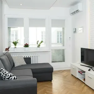 Old Town Grand Theatre 2 Apartment