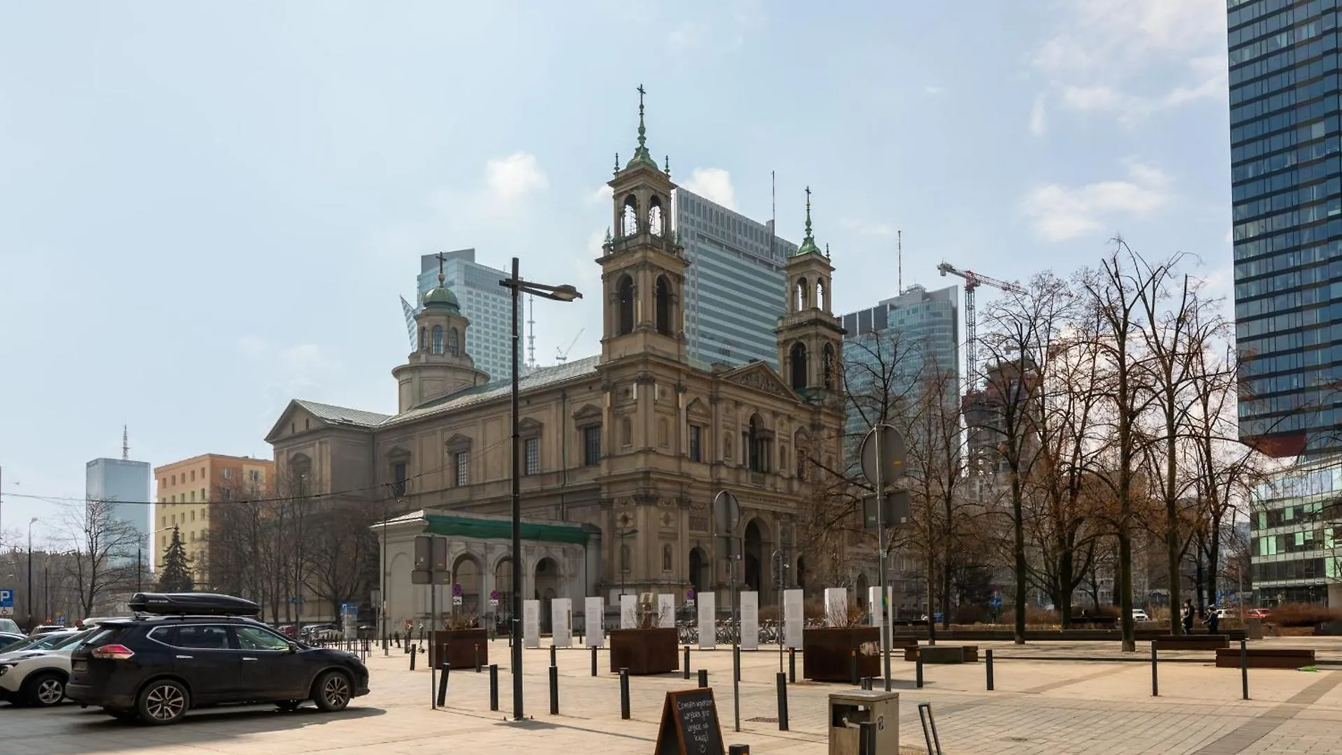 アパート Plac Grzybowski Studio Near Metro Swietokrzyska By Noclegi Renters ワルシャワ